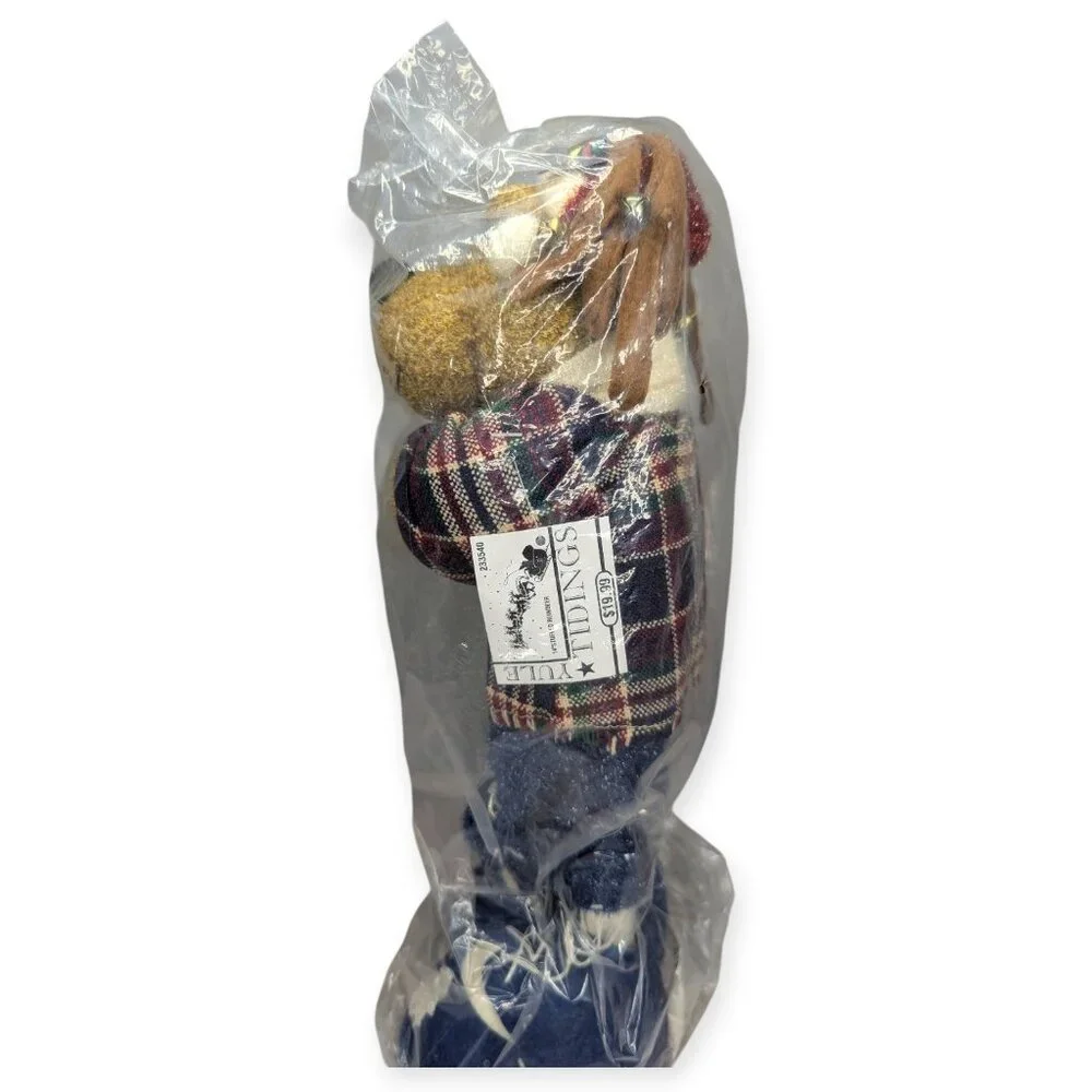NWT Yule Tidings 14